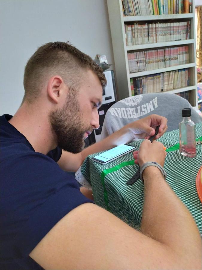 Bed and Breakfast Griya Backpacker Pak Yon Malang Zewnętrze zdjęcie