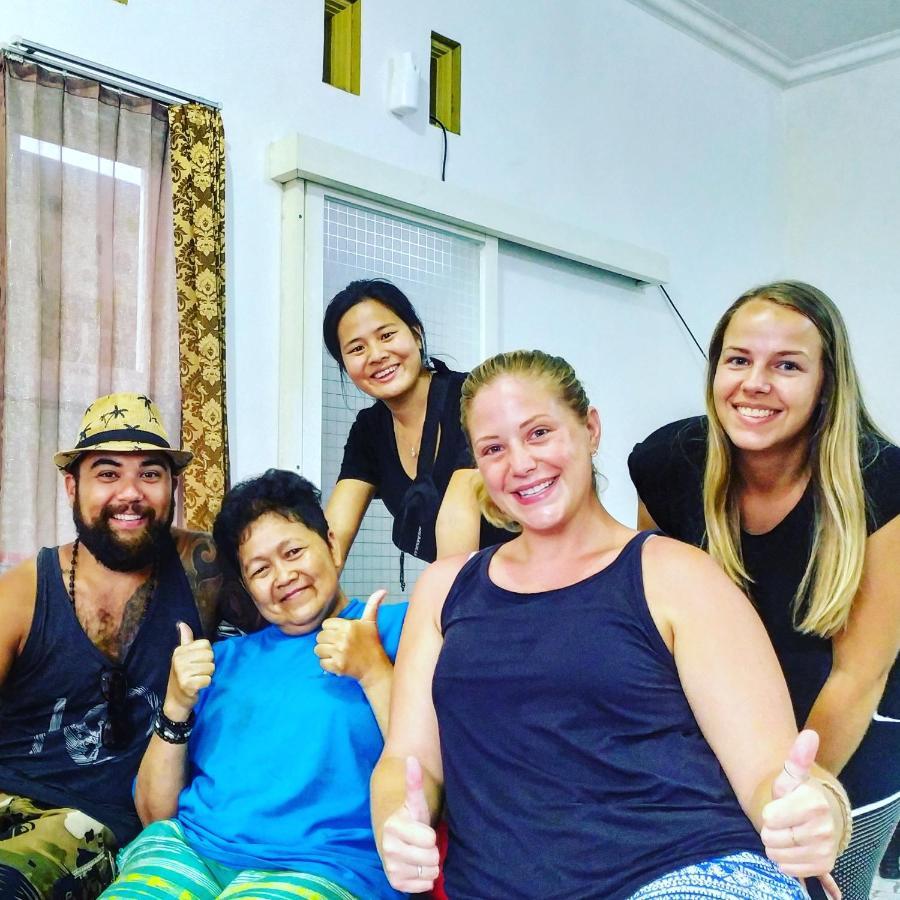 Bed and Breakfast Griya Backpacker Pak Yon Malang Zewnętrze zdjęcie