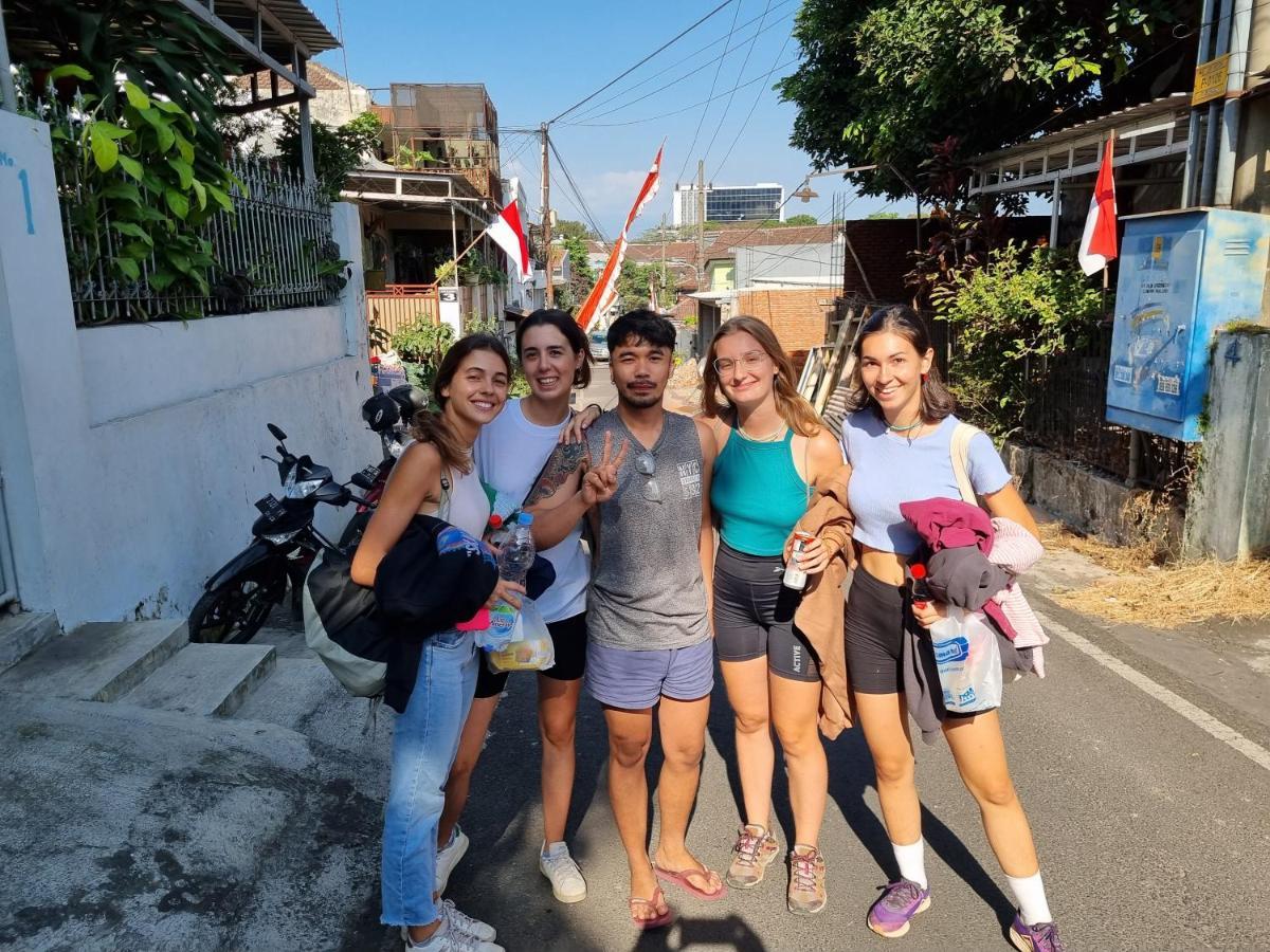Bed and Breakfast Griya Backpacker Pak Yon Malang Zewnętrze zdjęcie